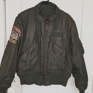 Vintage Marine Corp bomber  jacket with Flying Tiger patch men's medium to large